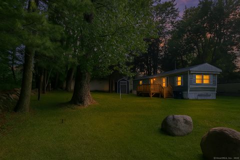 Photo of 8 Cook Terrace, Westbrook, CT 06498 (MLS # 24135752)