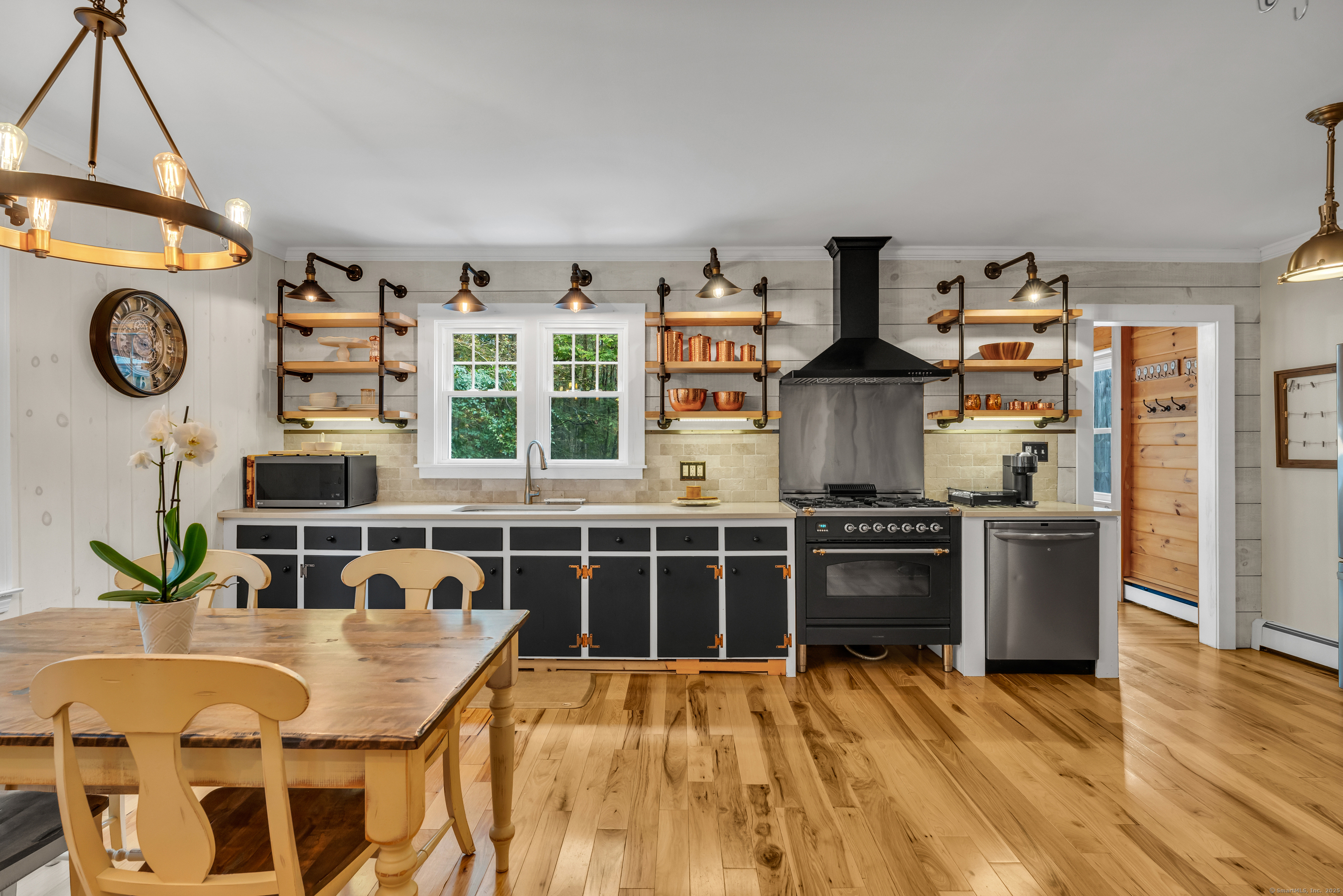 735 Opening Hill Road