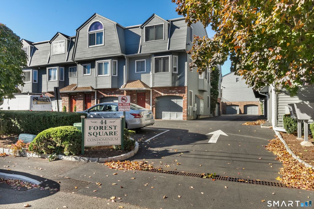 Photo of 44 Pleasant Street #9, Stamford, CT 06810 (MLS # 24160471)