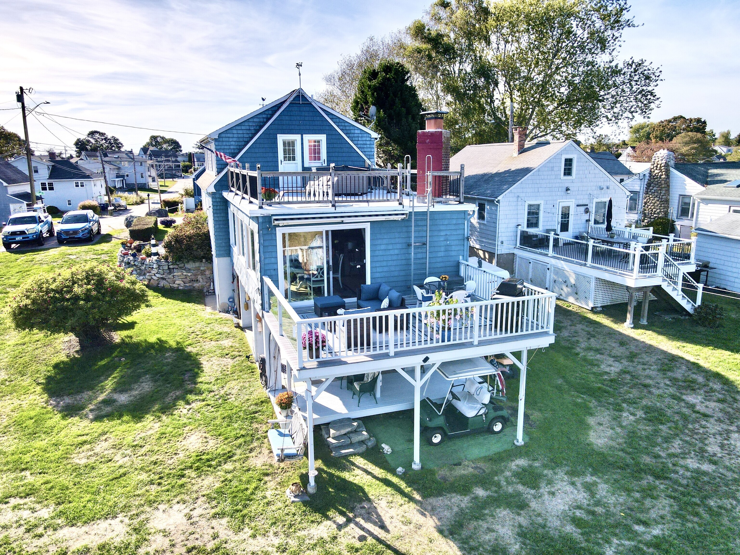 71 Wolcott Avenue