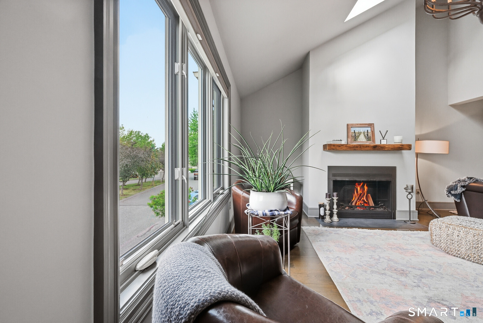 12 Boulevard Drive 23-141