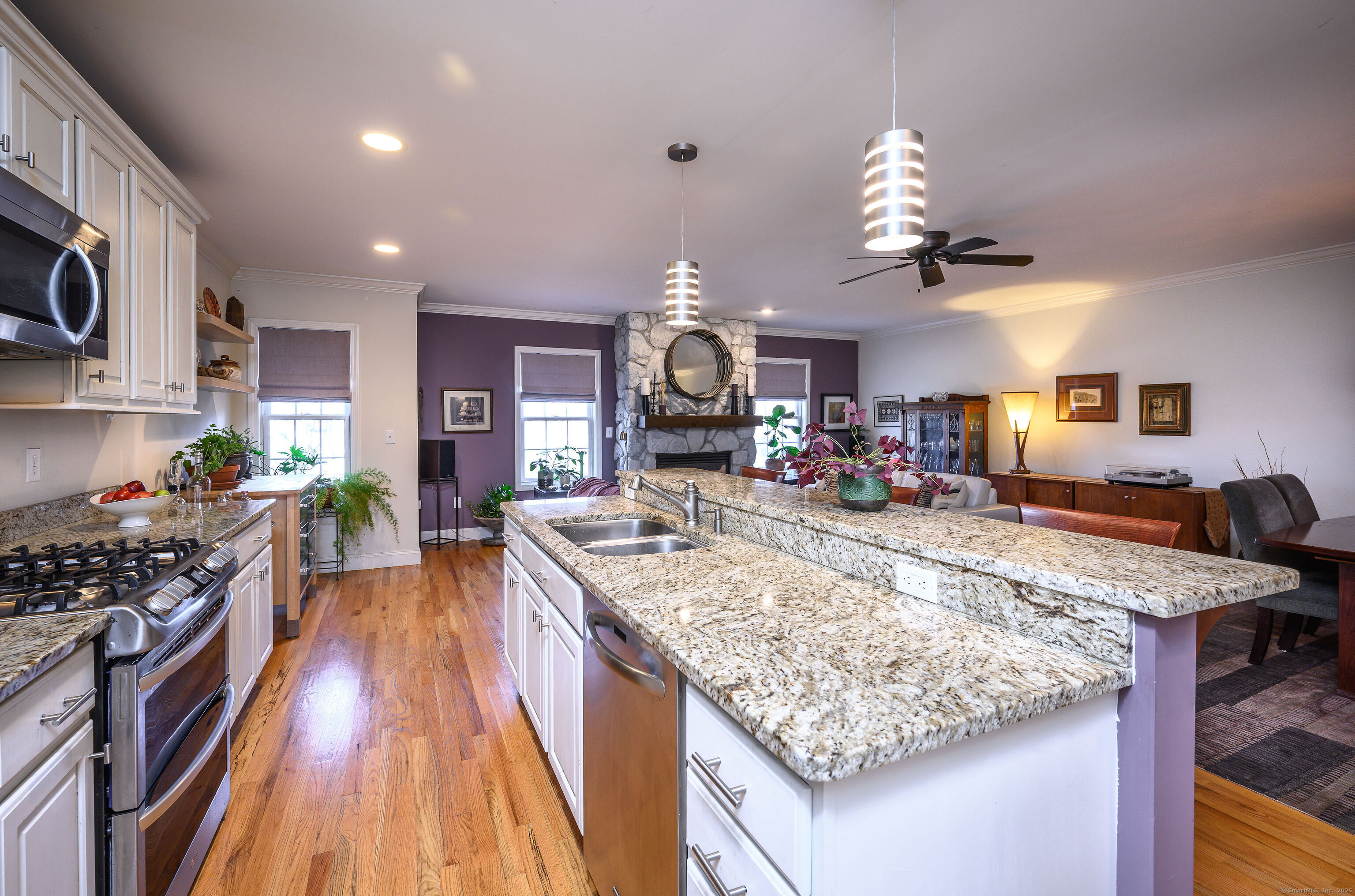 53 Grassy Plain Street #APT B7, Bethel, Connecticut image 7