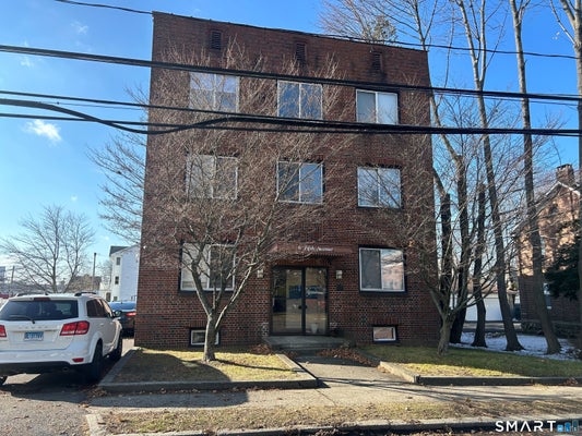 4-6 FIFTH AVENUE, DANBURY, CT 06810 - Image d8c5bd1eaaf8d362d72ce60da84507c7/2449672883
