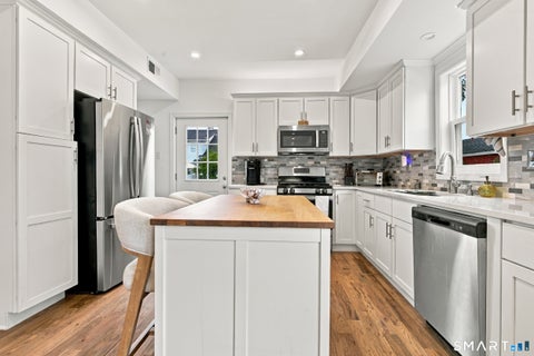 Tiny photo for 25 California Street, West Haven, CT 06516 (MLS # 24210598)