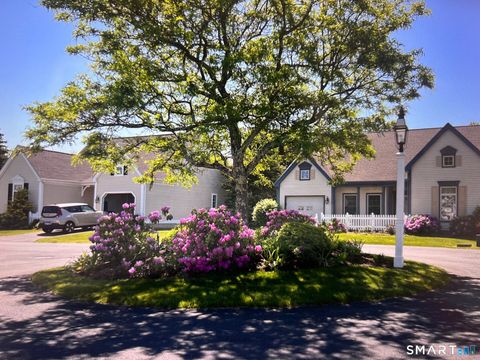 Tiny photo for 1 Magnolia Circle #1, Farmington, CT 06032 (MLS # 24162720)