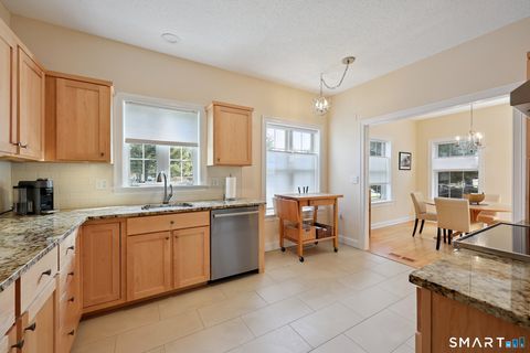 Tiny photo for 1 Magnolia Circle #1, Farmington, CT 06032 (MLS # 24162720)