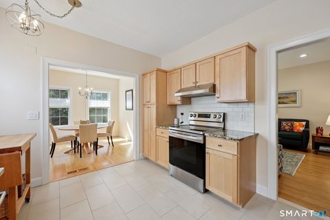 Tiny photo for 1 Magnolia Circle #1, Farmington, CT 06032 (MLS # 24162720)