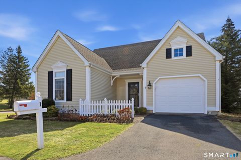 Tiny photo for 1 Magnolia Circle #1, Farmington, CT 06032 (MLS # 24162720)