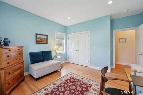 Tiny photo for 1 Magnolia Circle #1, Farmington, CT 06032 (MLS # 24162720)