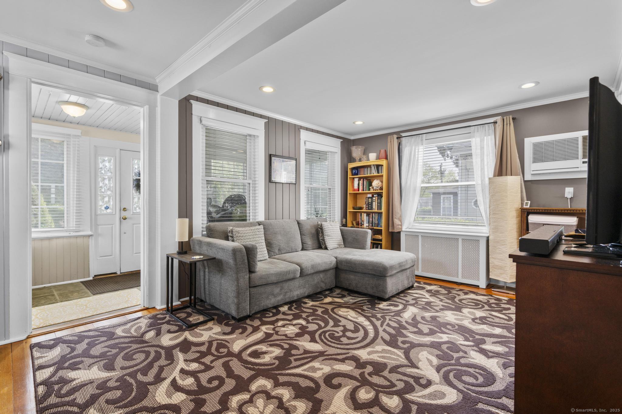 83 Center Street, Stamford, Connecticut image 4