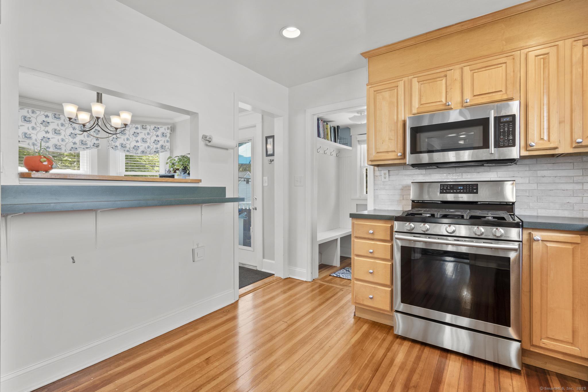 83 Center Street, Stamford, Connecticut image 13