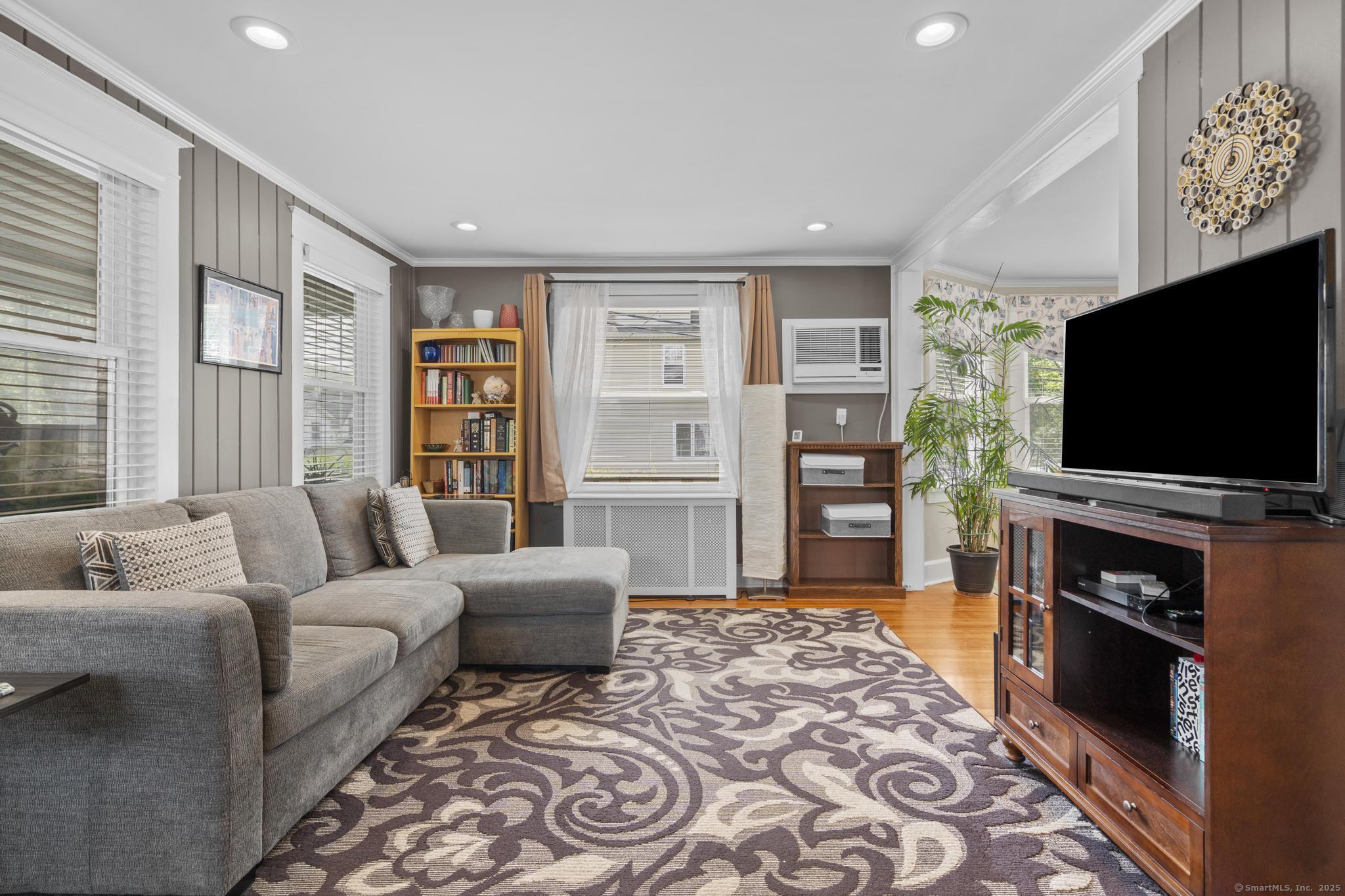 83 Center Street, Stamford, Connecticut image 3