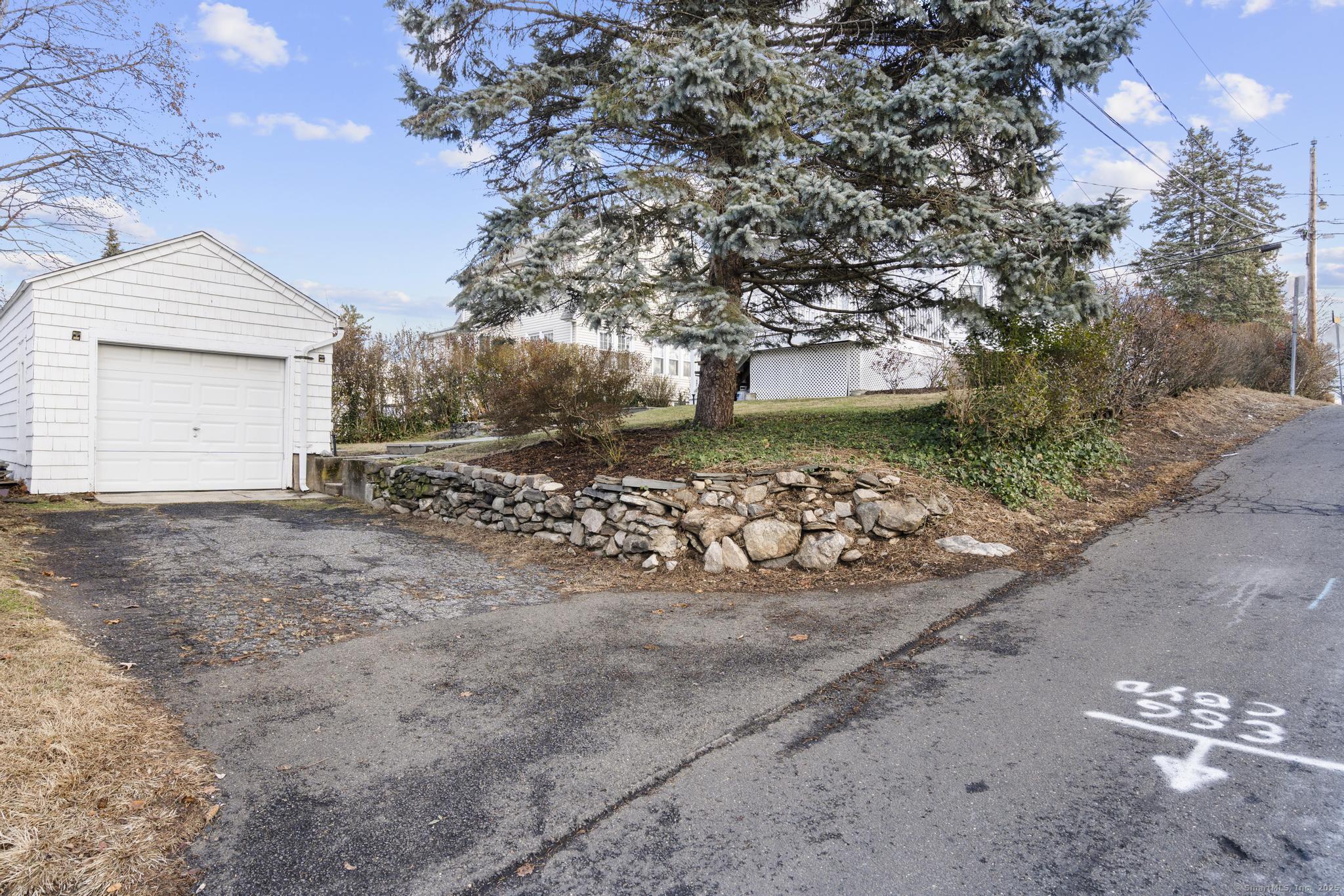 83 Center Street, Stamford, Connecticut image 34