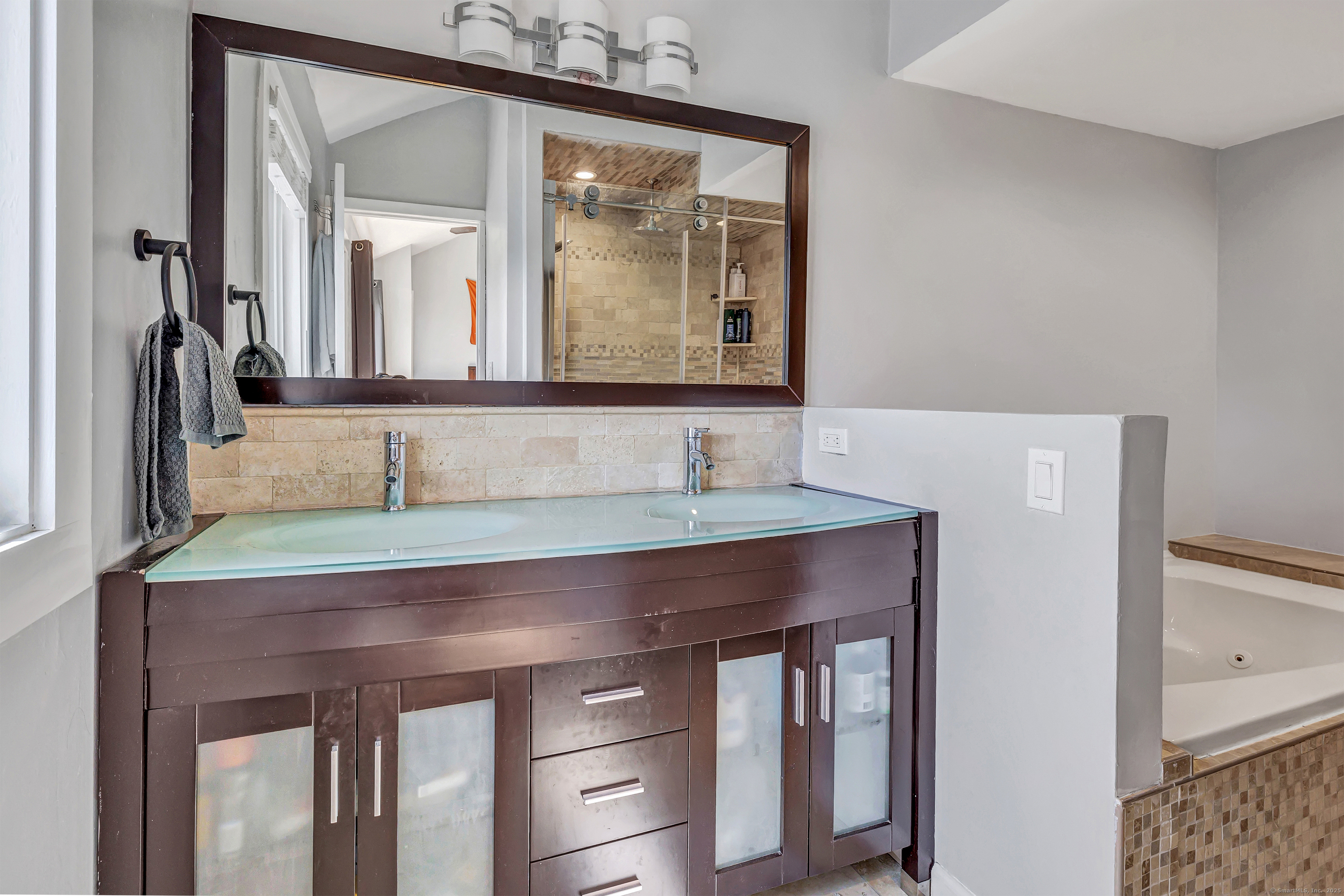 180 Loftus Circle, Bridgeport, Connecticut image 22