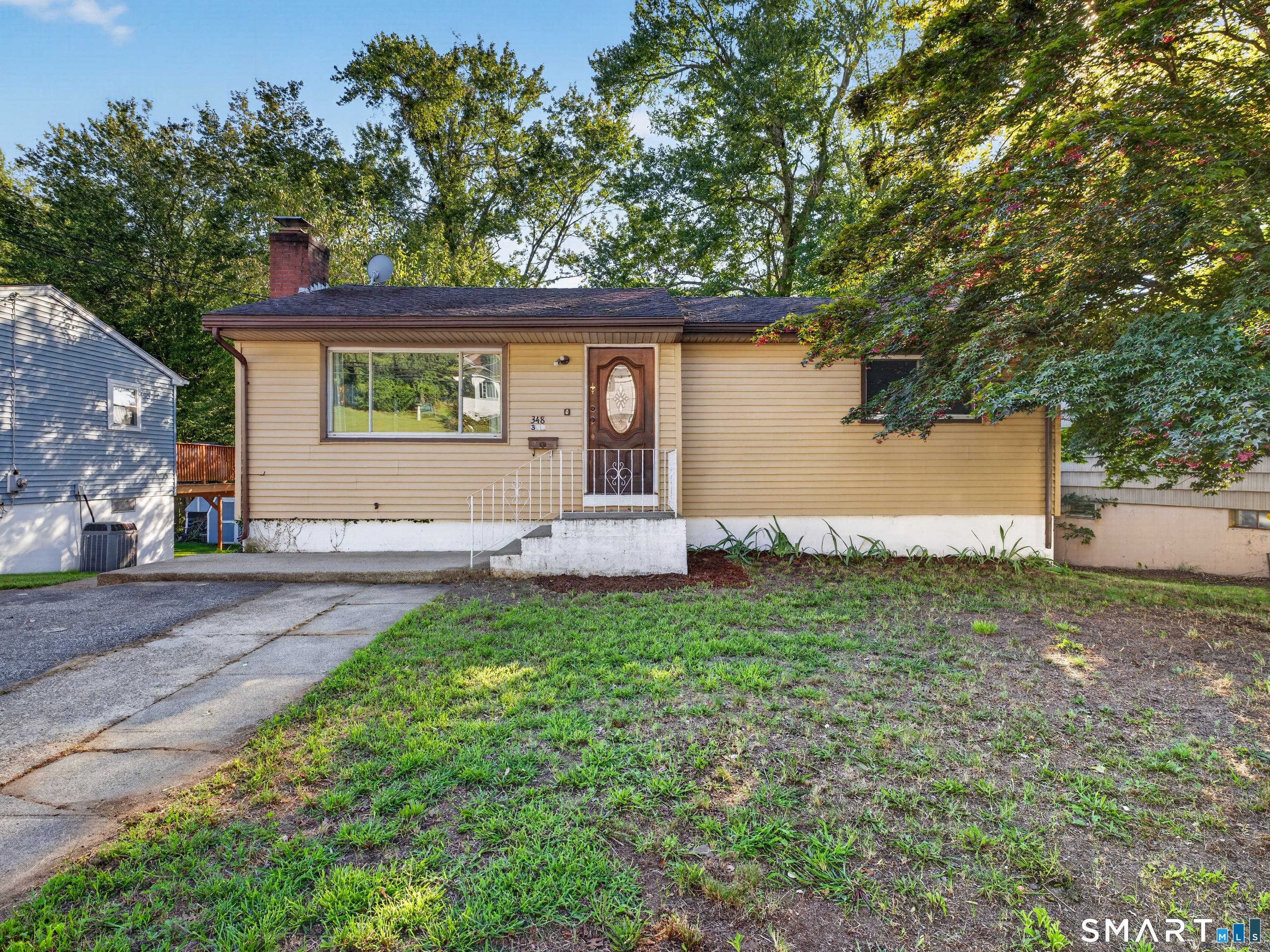 348 Bayonet Street