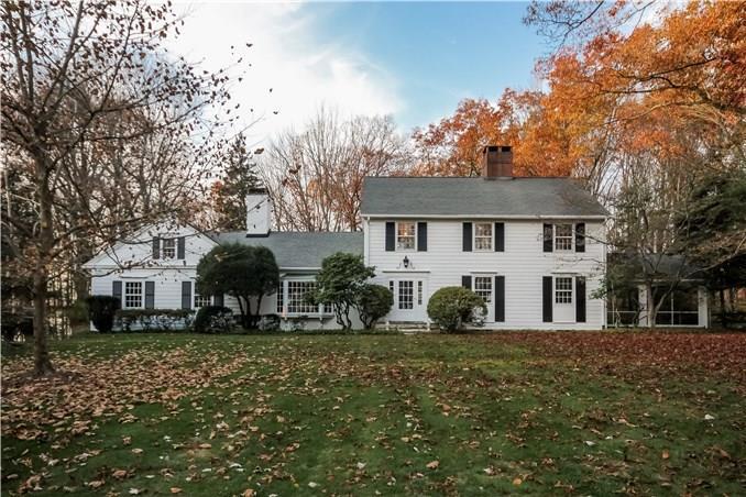 Photo 1 of 37 Sunny Ridge Road, Easton, Connecticut, $675,000, Web #: 99125537