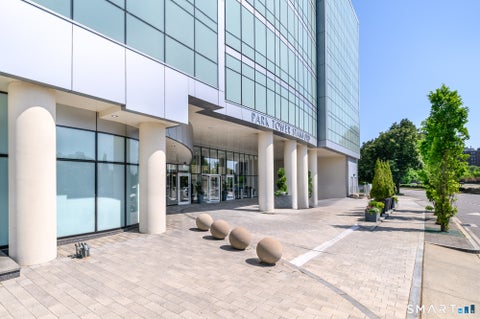 Tiny photo for 1 Broad Street #PH 33A, Stamford, CT 06901 (MLS # 24212330)