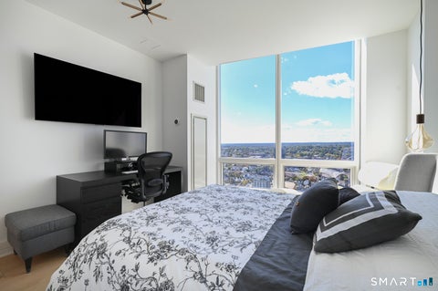 Tiny photo for 1 Broad Street #PH 33A, Stamford, CT 06901 (MLS # 24212330)