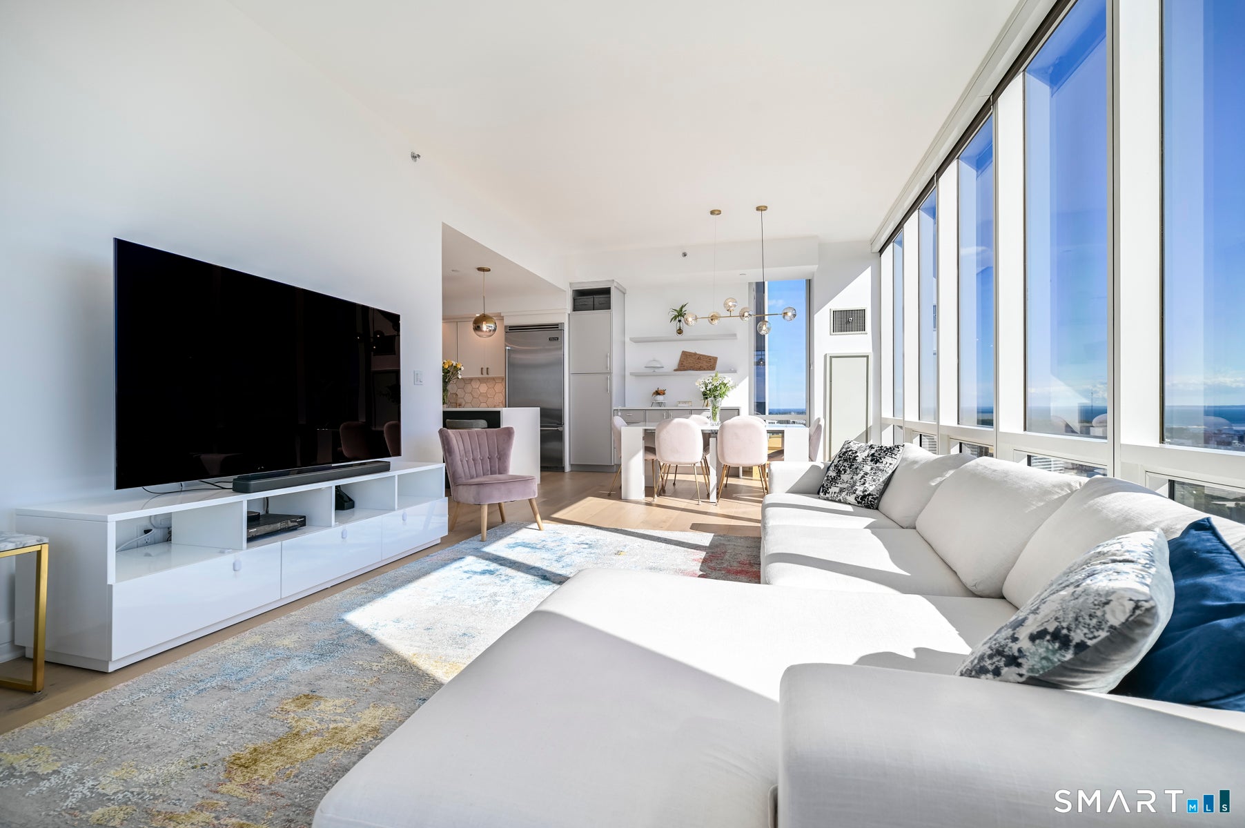 1 Broad Street PH 33A