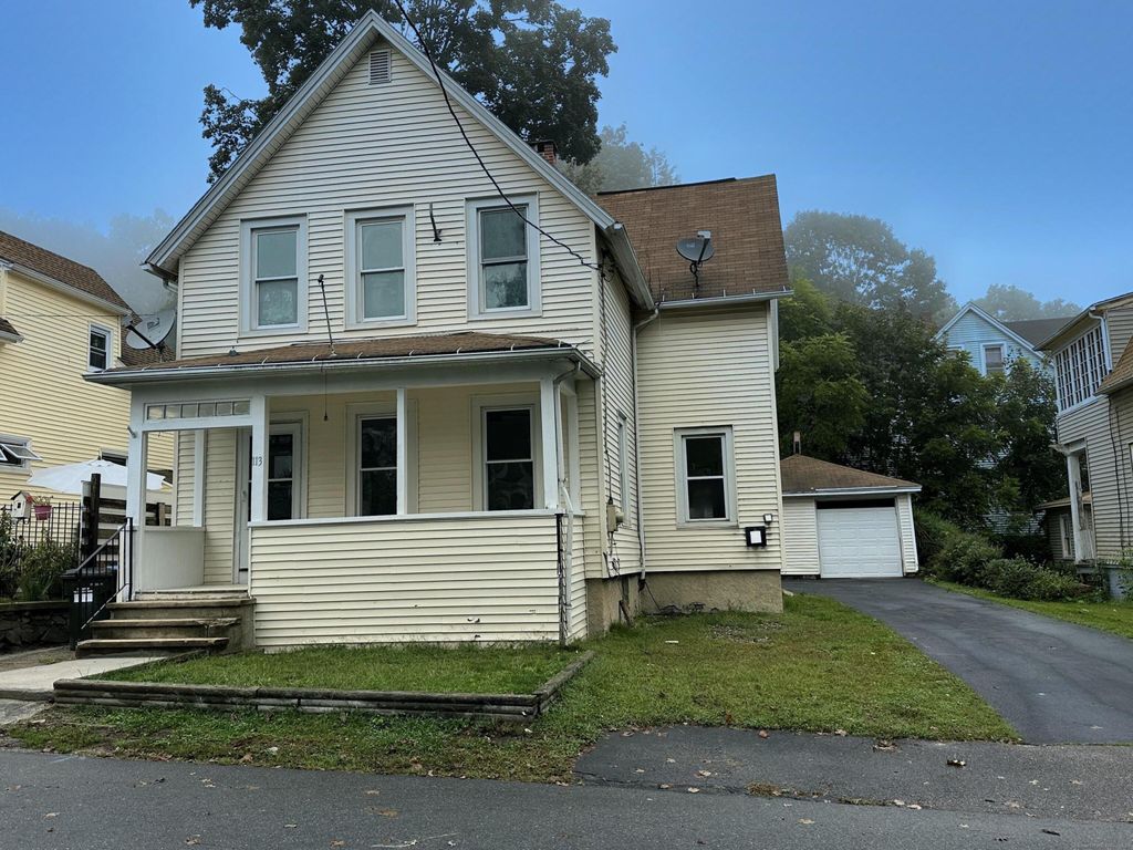 Photo of 113 4th Street, Norwich, CT 06360 (MLS # 24129706)