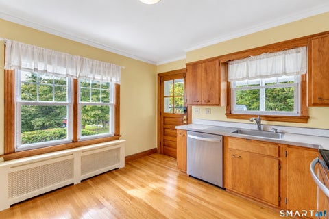 Tiny photo for 282 Boston Post Road, Waterford, CT 06385 (MLS # 24214208)