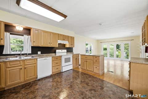 Tiny photo for 428 Tarbox Road, Plainfield, CT 06374 (MLS # 24197036)