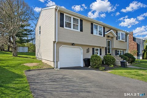 Tiny photo for 13 Twin Circle Road, West Haven, CT 06516 (MLS # 24169177)