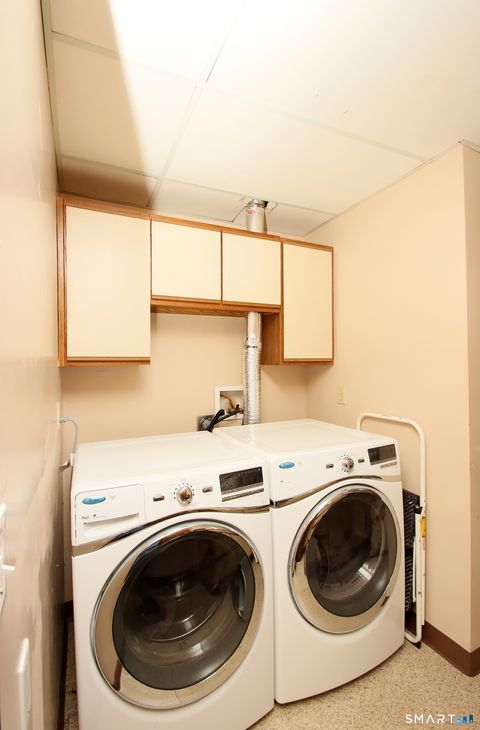 Tiny photo for 13 Twin Circle Road, West Haven, CT 06516 (MLS # 24169177)