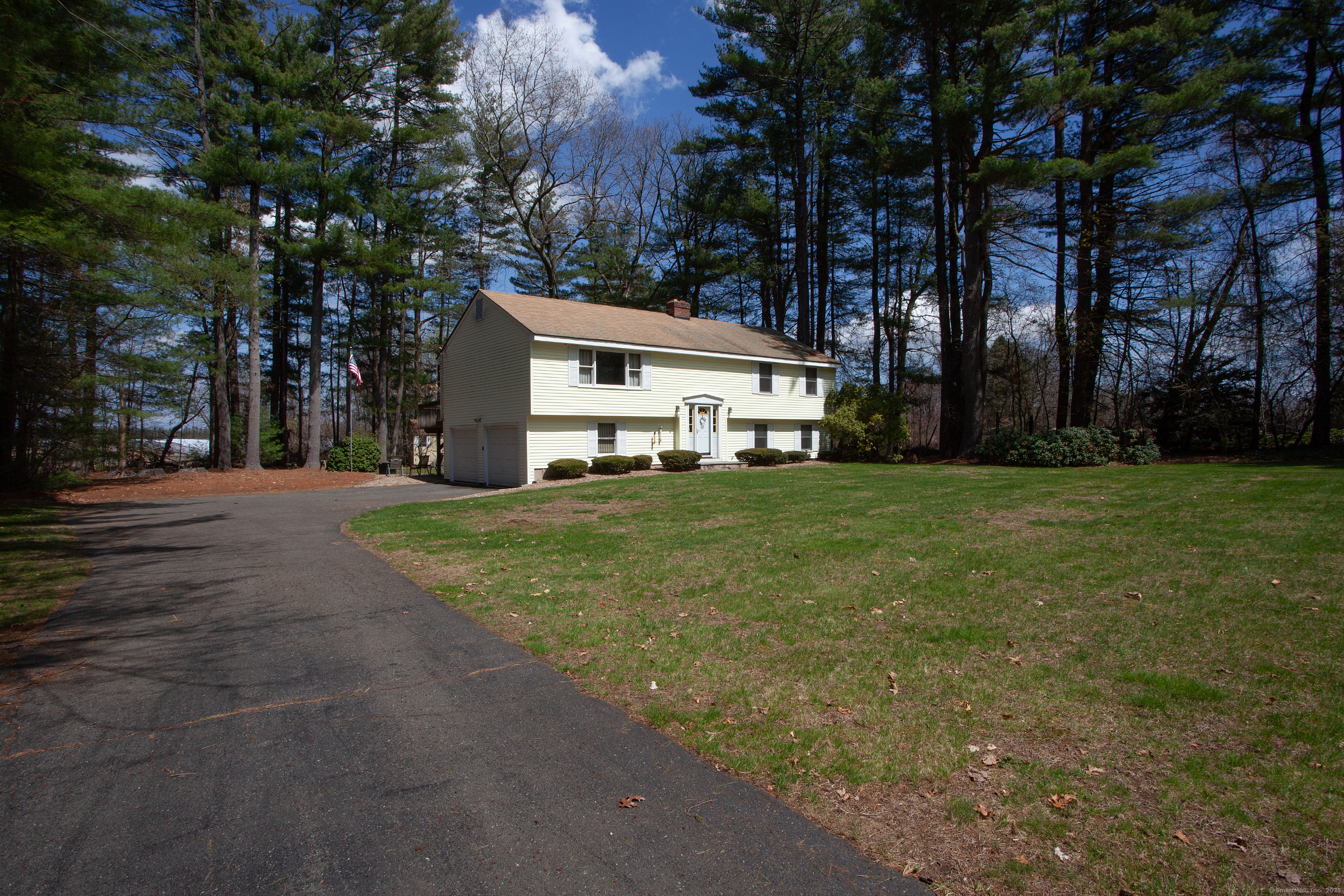 16 Basile Road