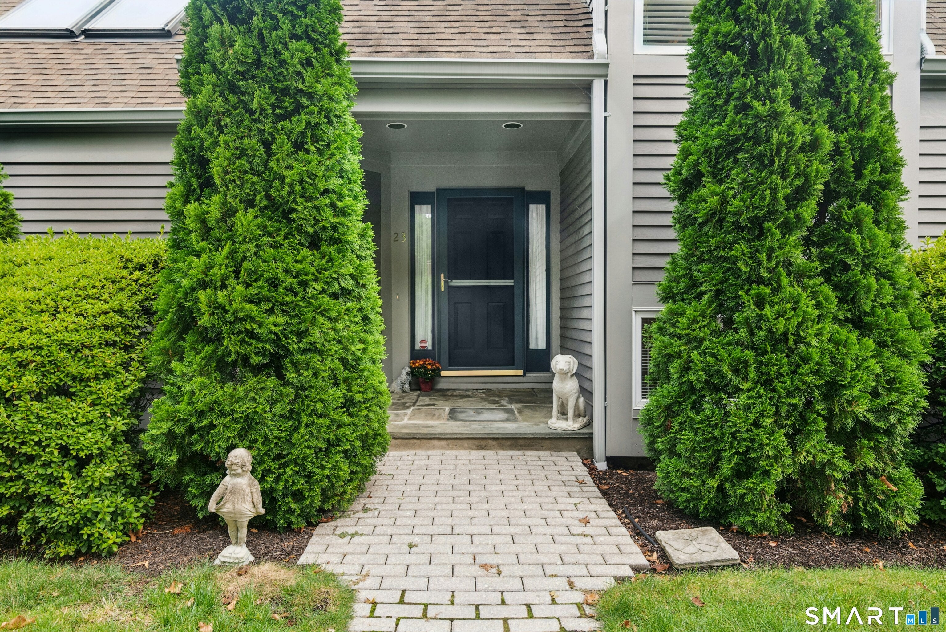 230 New Canaan Avenue 23
