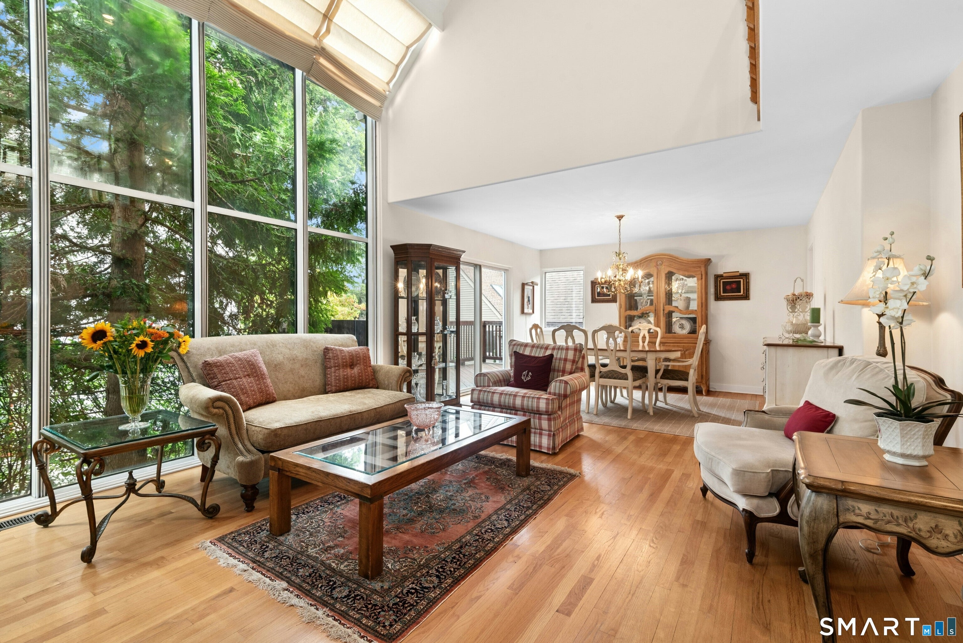 230 New Canaan Avenue 23