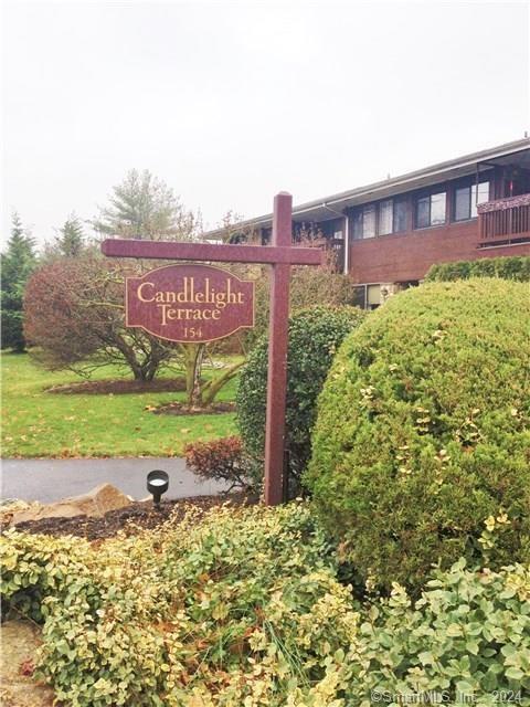 Rental Property at Cold Spring Road 63, Stamford, Connecticut - Bedrooms: 1 
Bathrooms: 1 
Rooms: 3  - $2,150 MO.