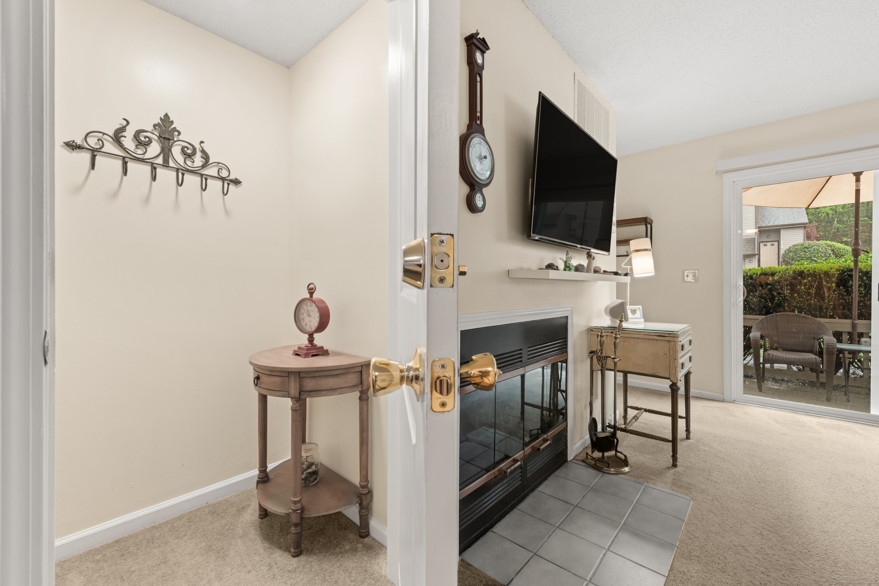 489 Wolcott Street #APT 98, Bristol, Connecticut image 11