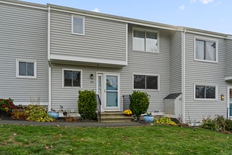 Photo of 103 Fresh Meadow Road #103, Branford, CT 06405 (MLS # 24138426)