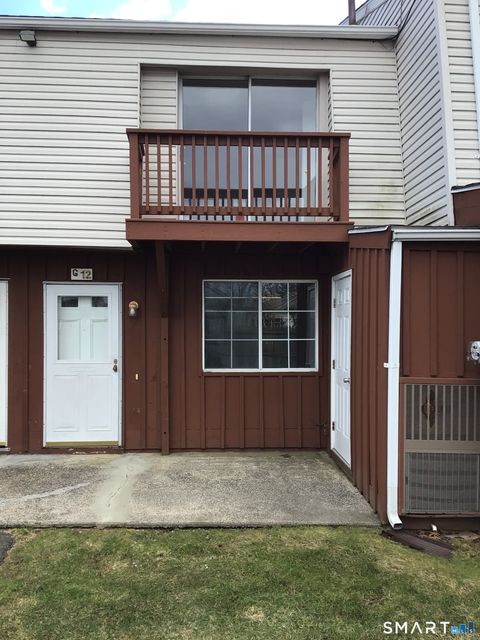 Condo For Sale - 330 Short Beach Road #G12<br/> East Haven, CT 06512