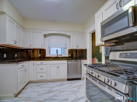 Tiny photo for 529 Yale Avenue, New Haven, CT 06515 (MLS # 24201163)