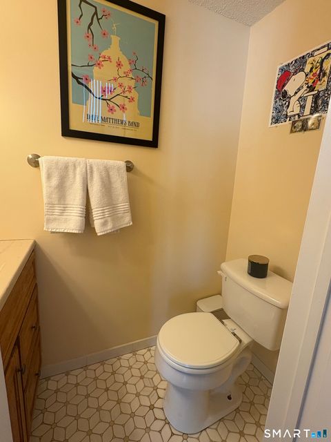 Tiny photo for 602 Longfellow Drive #602, Branford, CT 06405 (MLS # 24176726)