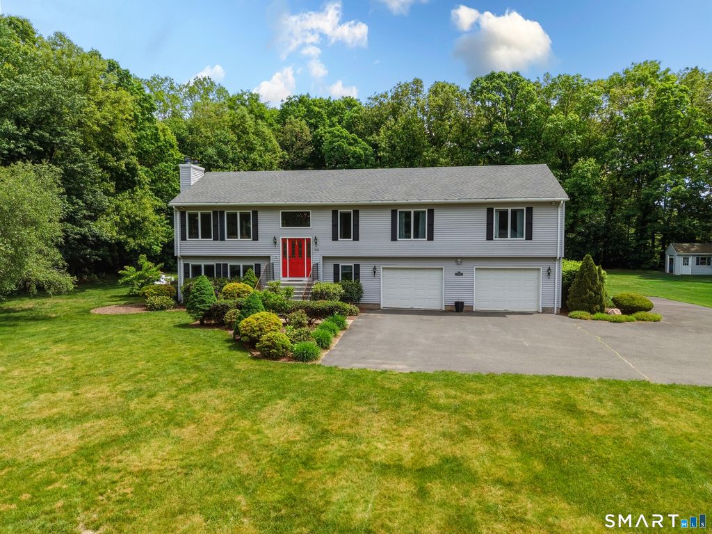 Photo of 132 Lake Street, Manchester, CT 06042 (MLS # 24177587)