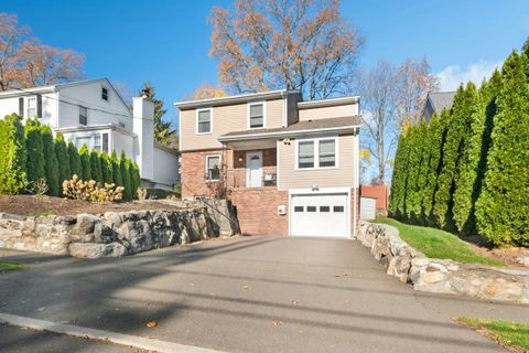 Photo of 85 Hirsch Road, Stamford, CT 06905 (MLS # 24142564)