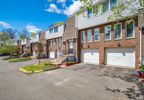 Condo For Rent - 184 Gravel Street #26<br/> Meriden, CT 06450