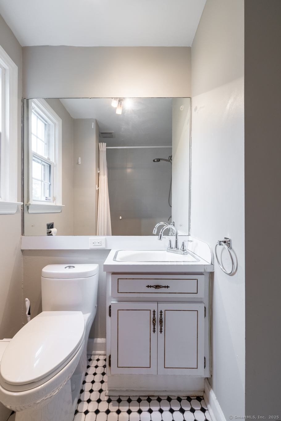 111 Roger White Drive, New Haven, Connecticut image 13