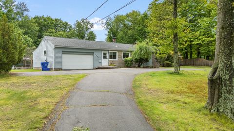 1704 Hill Street Suffield CT 06078