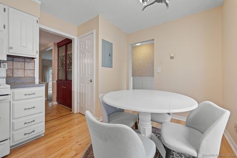 Tiny photo for 141 Farmington Chase Crescent #141, Farmington, CT 06032 (MLS # 24142482)