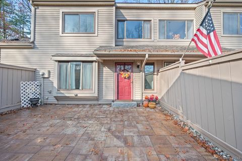 Tiny photo for 141 Farmington Chase Crescent #141, Farmington, CT 06032 (MLS # 24142482)