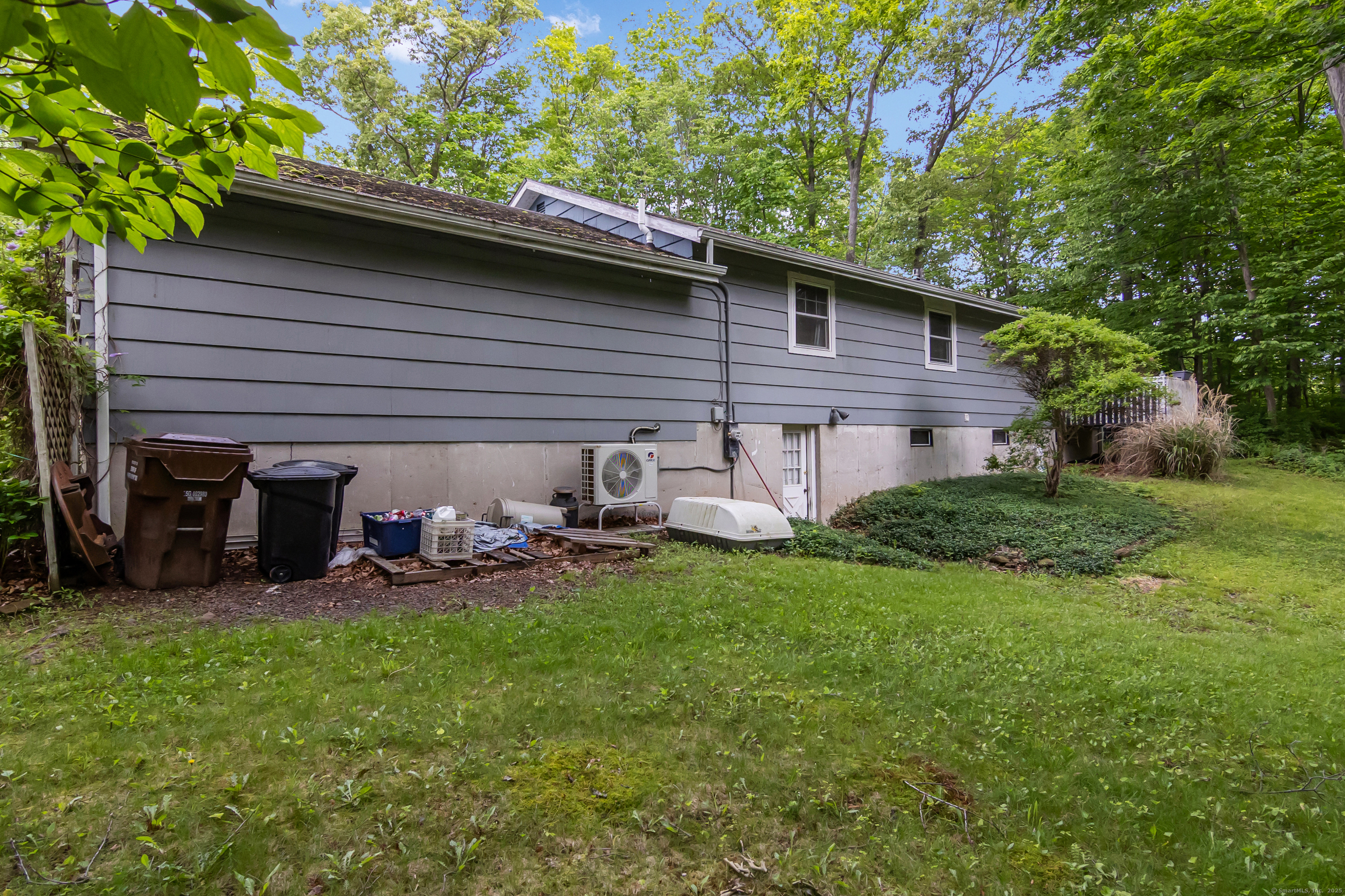 127 Linsley Lake Road, North Branford, Connecticut image 40