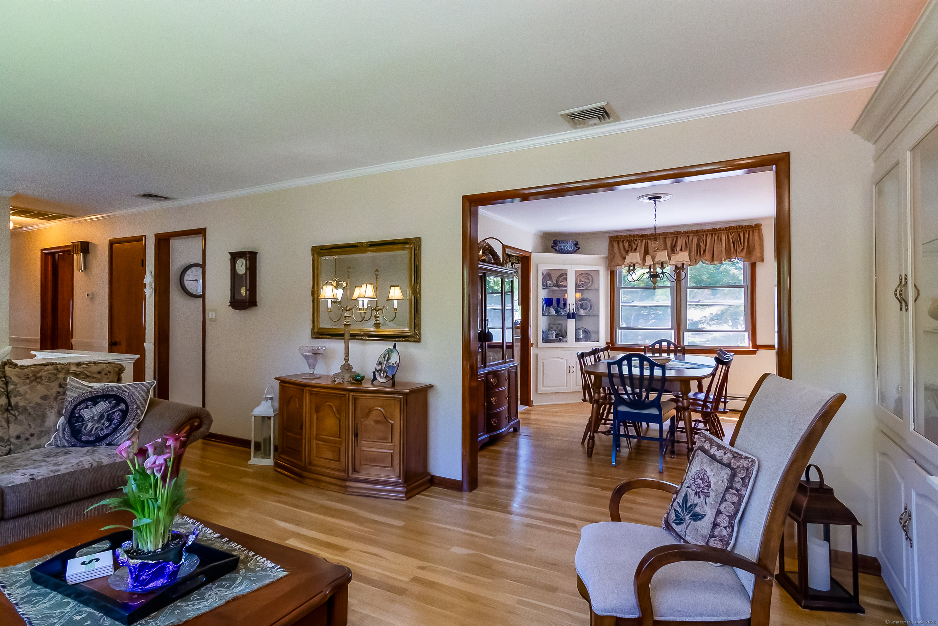14 Melrose Court, Hamden, Connecticut image 6
