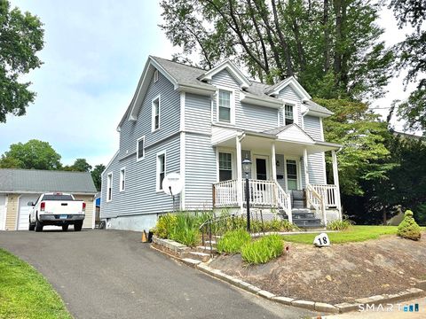 Photo of 18 Westphal Street, West Hartford, CT 06110 (MLS # 24146186)