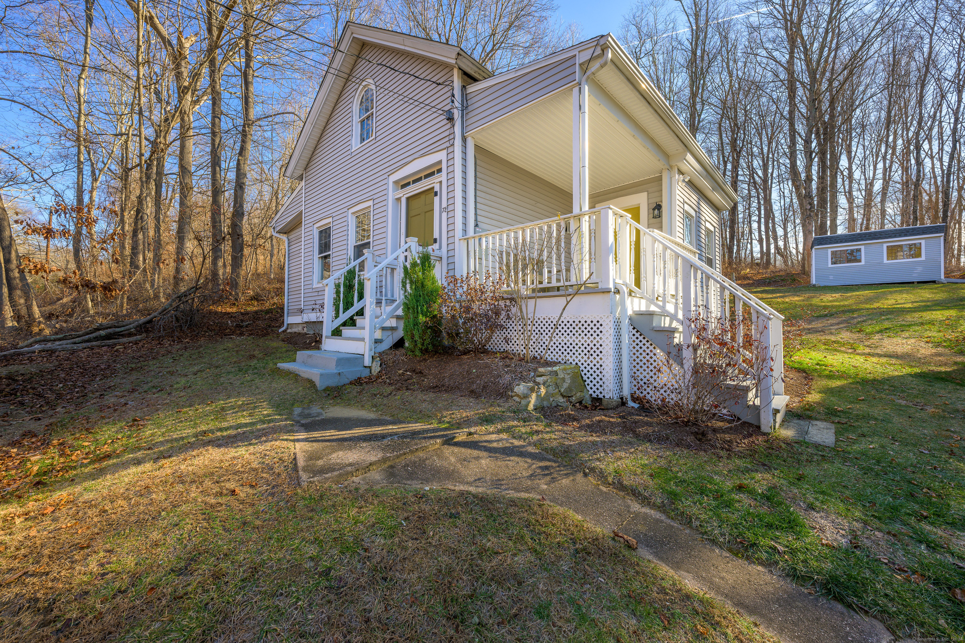 78 Norwich Road, East Haddam, Connecticut - 3 Bedrooms  
2 Bathrooms  
6 Rooms - 