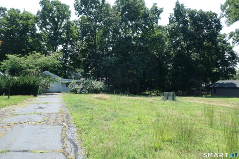 Tiny photo for 31 Middle Road, Guilford, CT 06437 (MLS # 24195314)