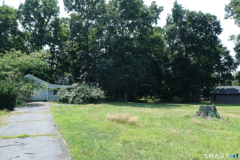Tiny photo for 31 Middle Road, Guilford, CT 06437 (MLS # 24195314)